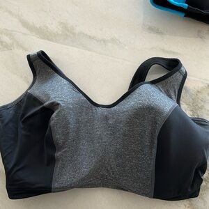 Livi Active High Impact Sports Bra 42H